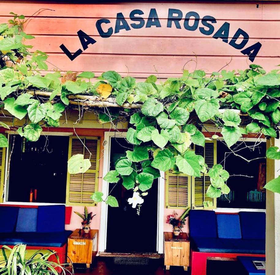 Hotel La Casa Rosada Lívingston Екстериор снимка
